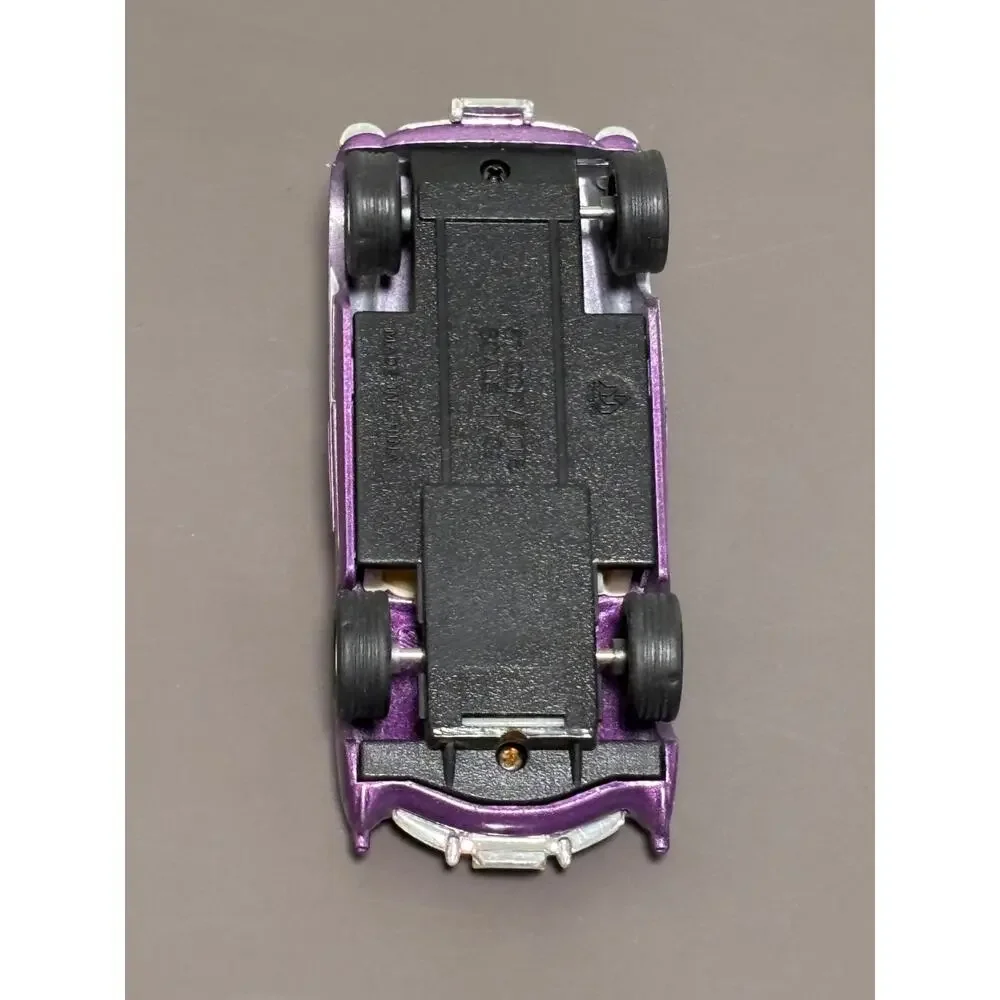 1957 Purple Yellow Convertible Corvette Die Cast MC Toys 1:39 Hot 57